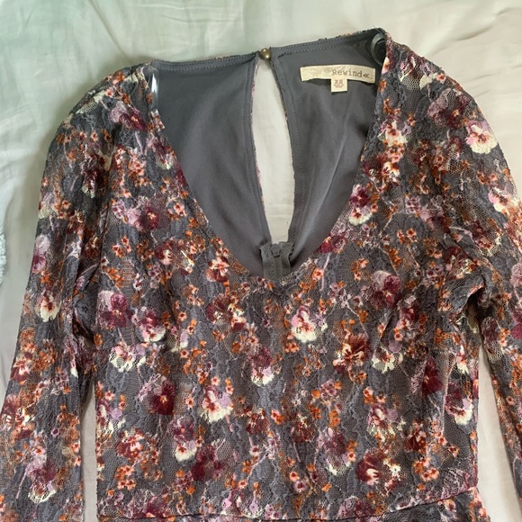 Brand new Rewind Floral Lace Dress - Picture 3 of 5